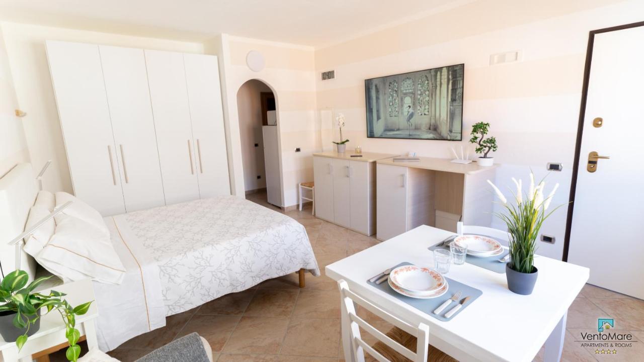 Residence Il Vento E Il Mare Palau Eksteriør billede